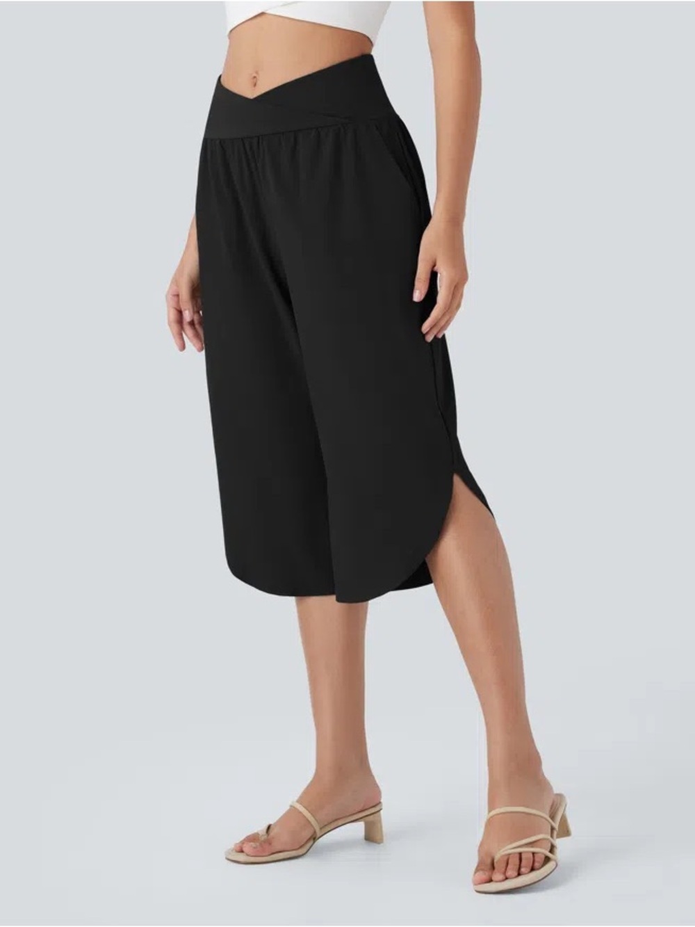 HALARA Breezeful™ High Waisted Crossover Pocket Quick Dry Capri Pants